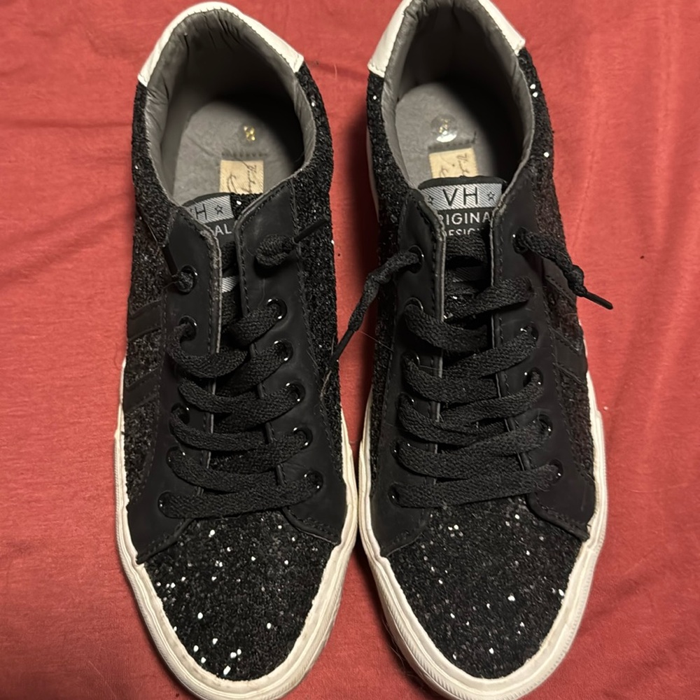 Vintage Havana Black Glitter Sneaker